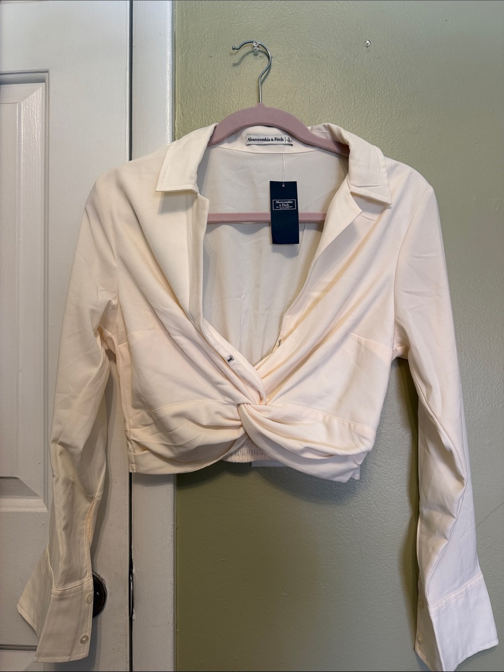 Abercrombie & Fitch Cream Twist-Knot Collared Crop Shirt